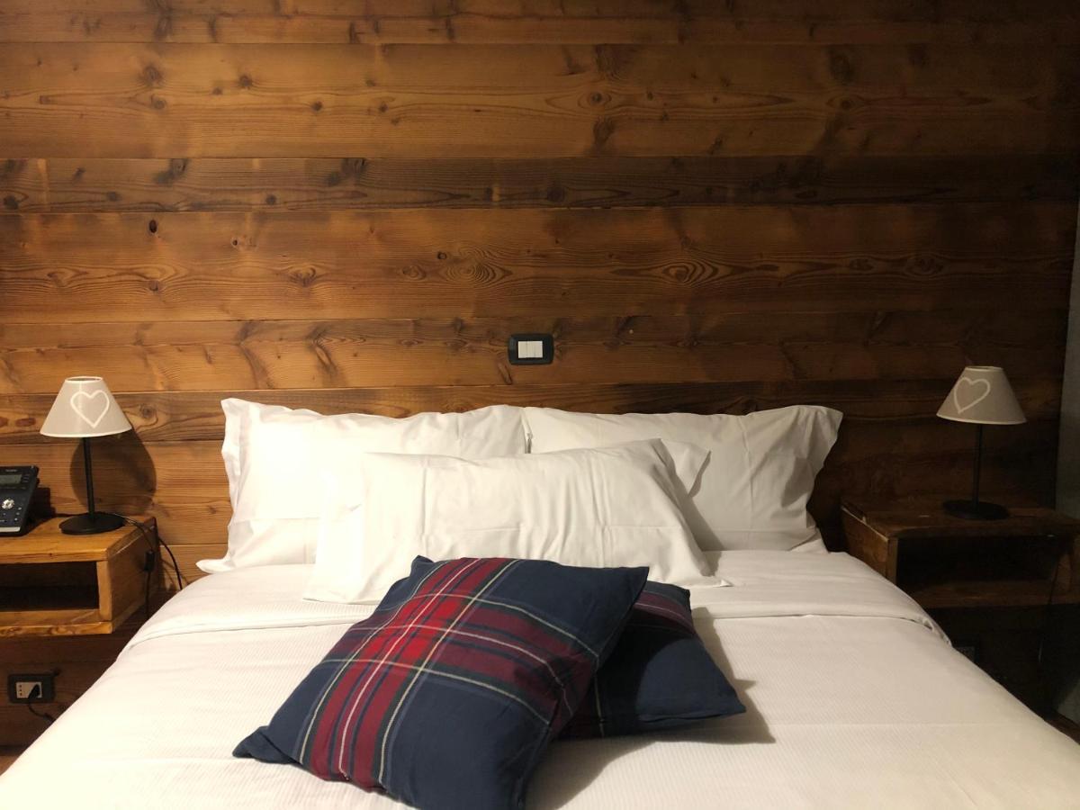 Hotel Coeur Du Village Ла-Тюїль Екстер'єр фото