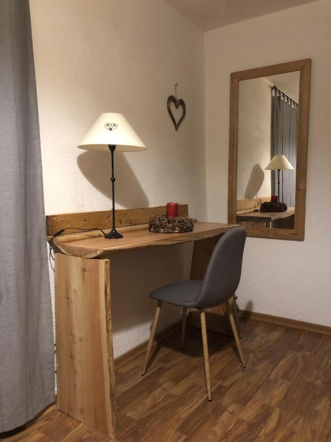 Hotel Coeur Du Village Ла-Тюїль Екстер'єр фото