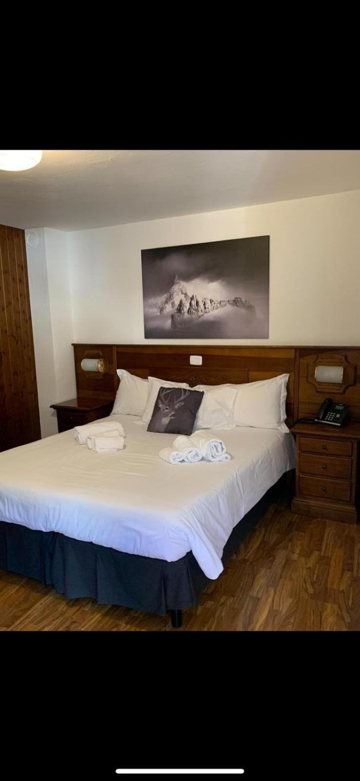 Hotel Coeur Du Village Ла-Тюїль Екстер'єр фото