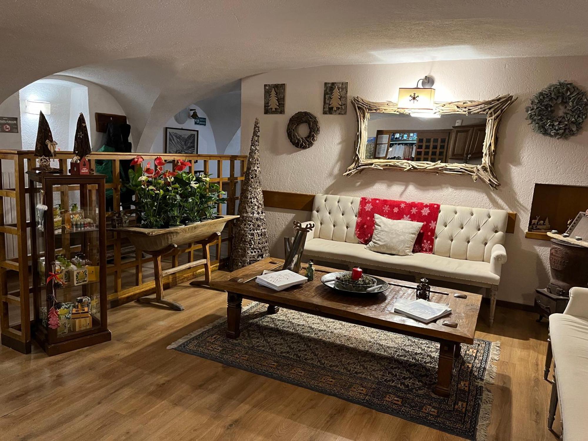 Hotel Coeur Du Village Ла-Тюїль Екстер'єр фото