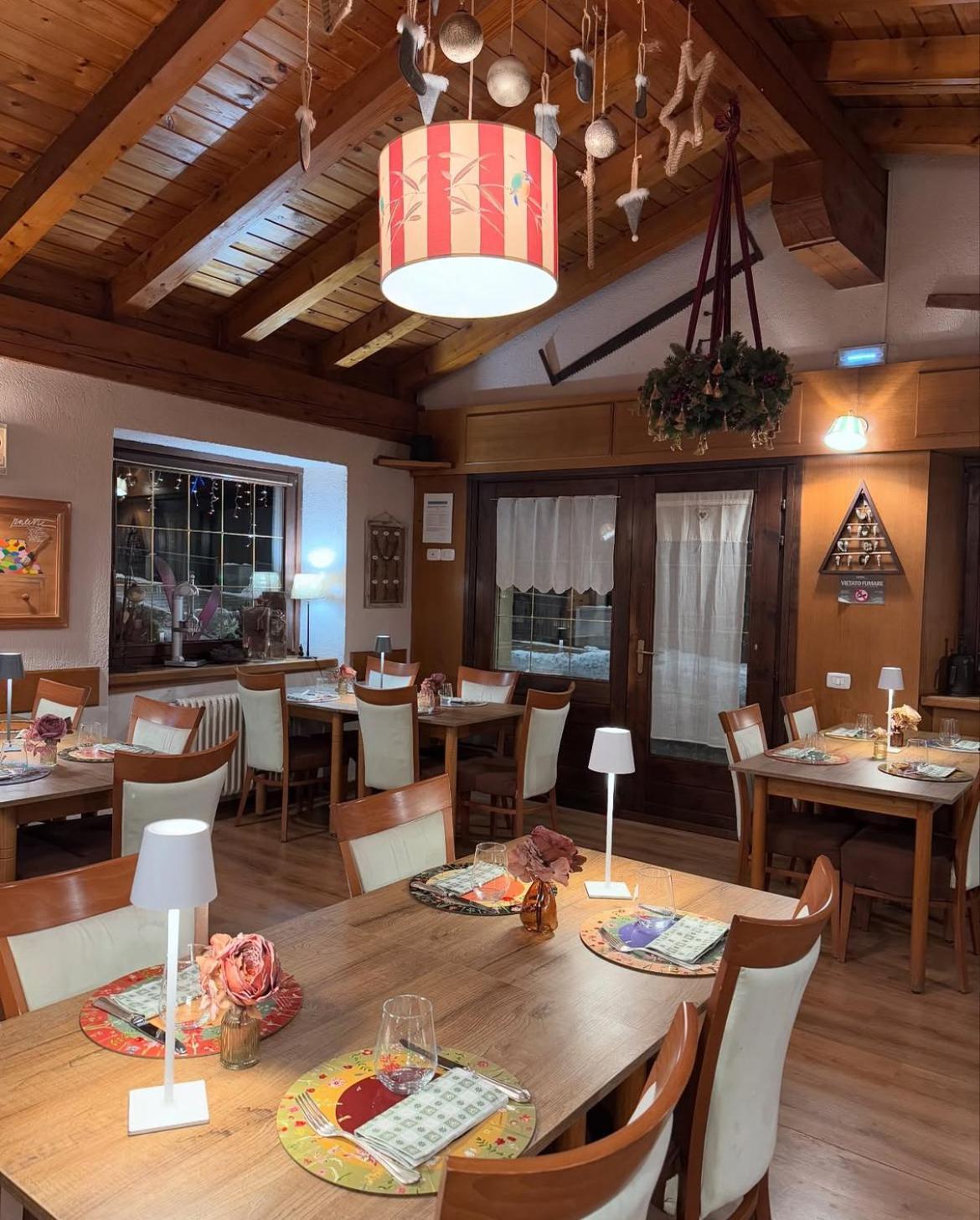 Hotel Coeur Du Village Ла-Тюїль Екстер'єр фото
